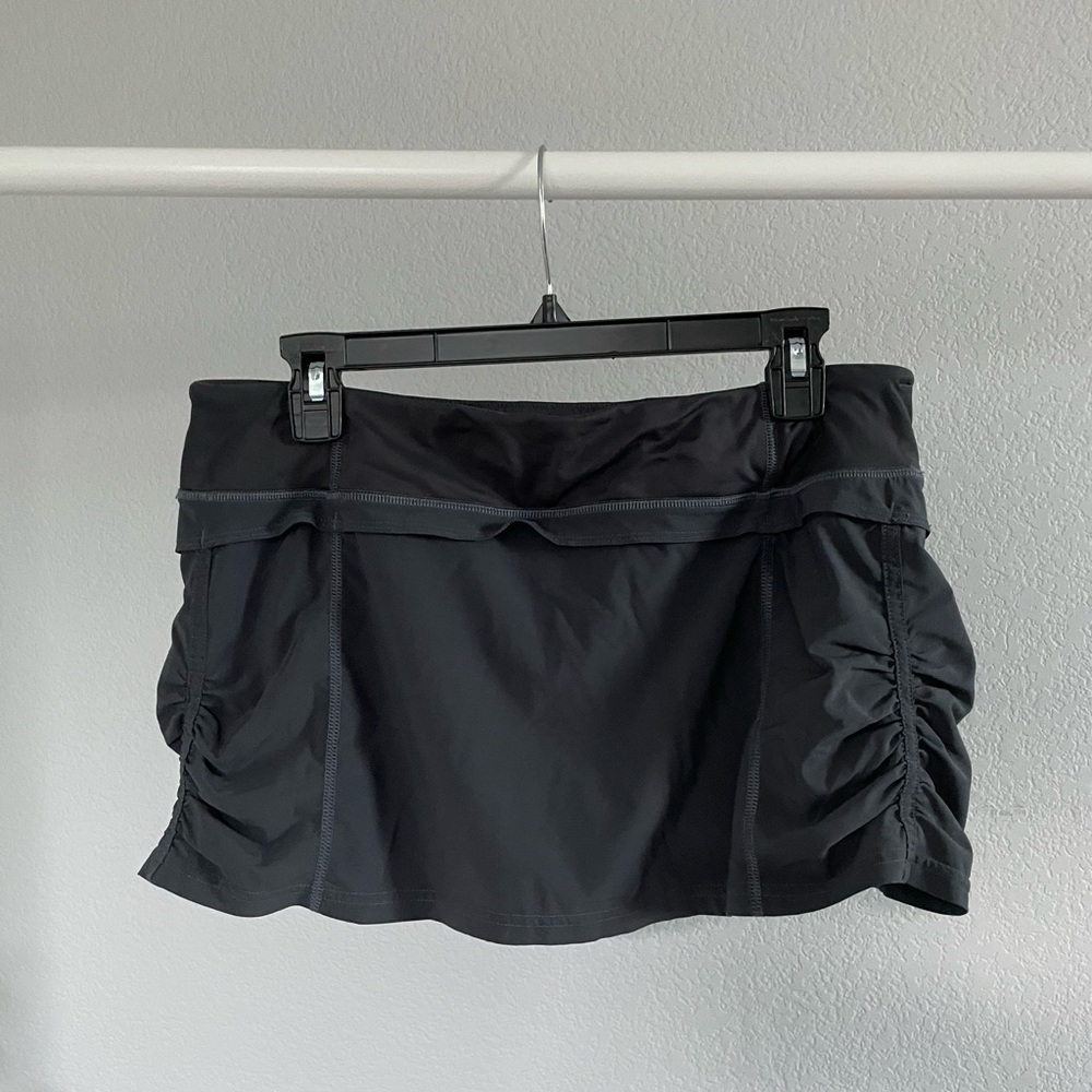 Black Lululemon Circa 2009 Tenis Skirt